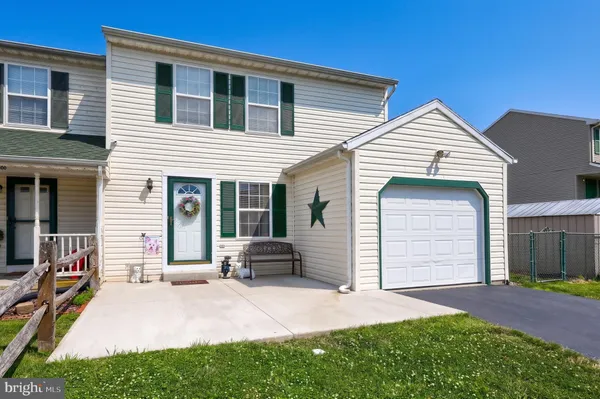 $259,900 | 1902 Wyatt Circle, Dover, PA 17315
