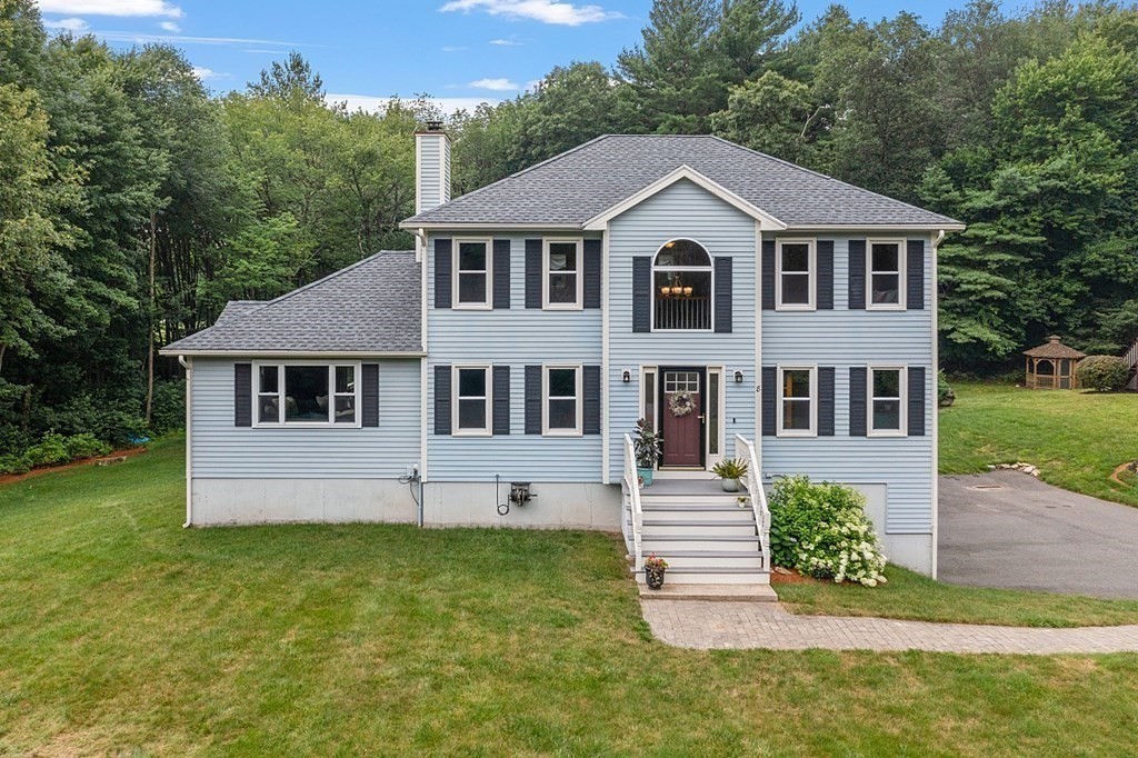 8 Hammond Farm Road Haverhill, MA 01832 - Photo 1 of 41 Gallery Image 1