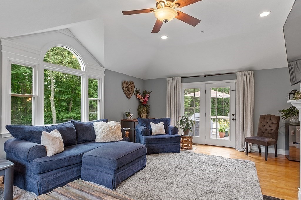 8 Hammond Farm Road Haverhill, MA 01832 - Photo 25 of 41 Gallery Image 25