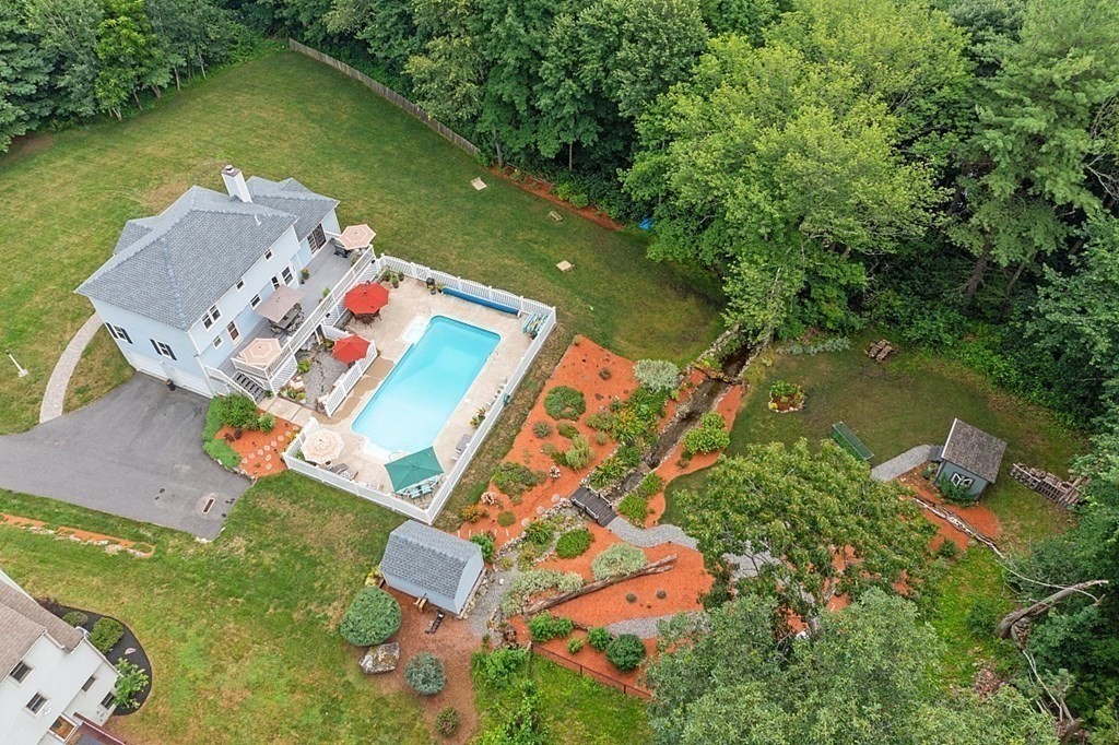 8 Hammond Farm Road Haverhill, MA 01832 - Photo 5 of 41 Gallery Image 5