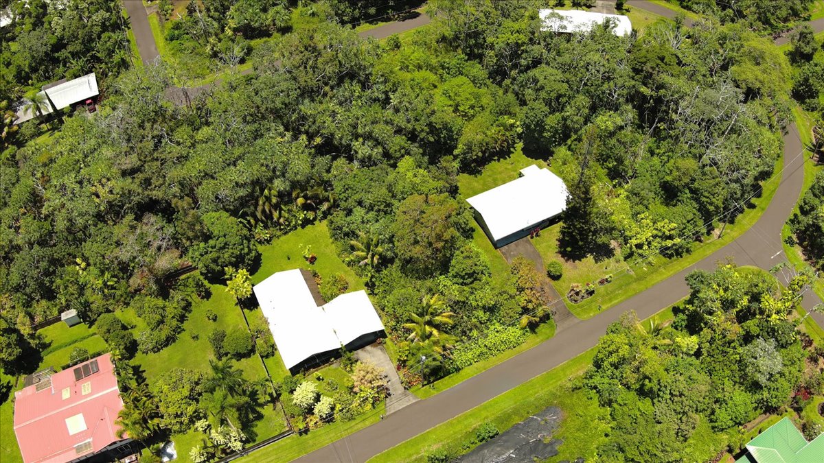 15-175 North Lot 1763 Puni Lapa Loop Pahoa, HI 96778 - Photo 8 of 18 an outdoor space with garden