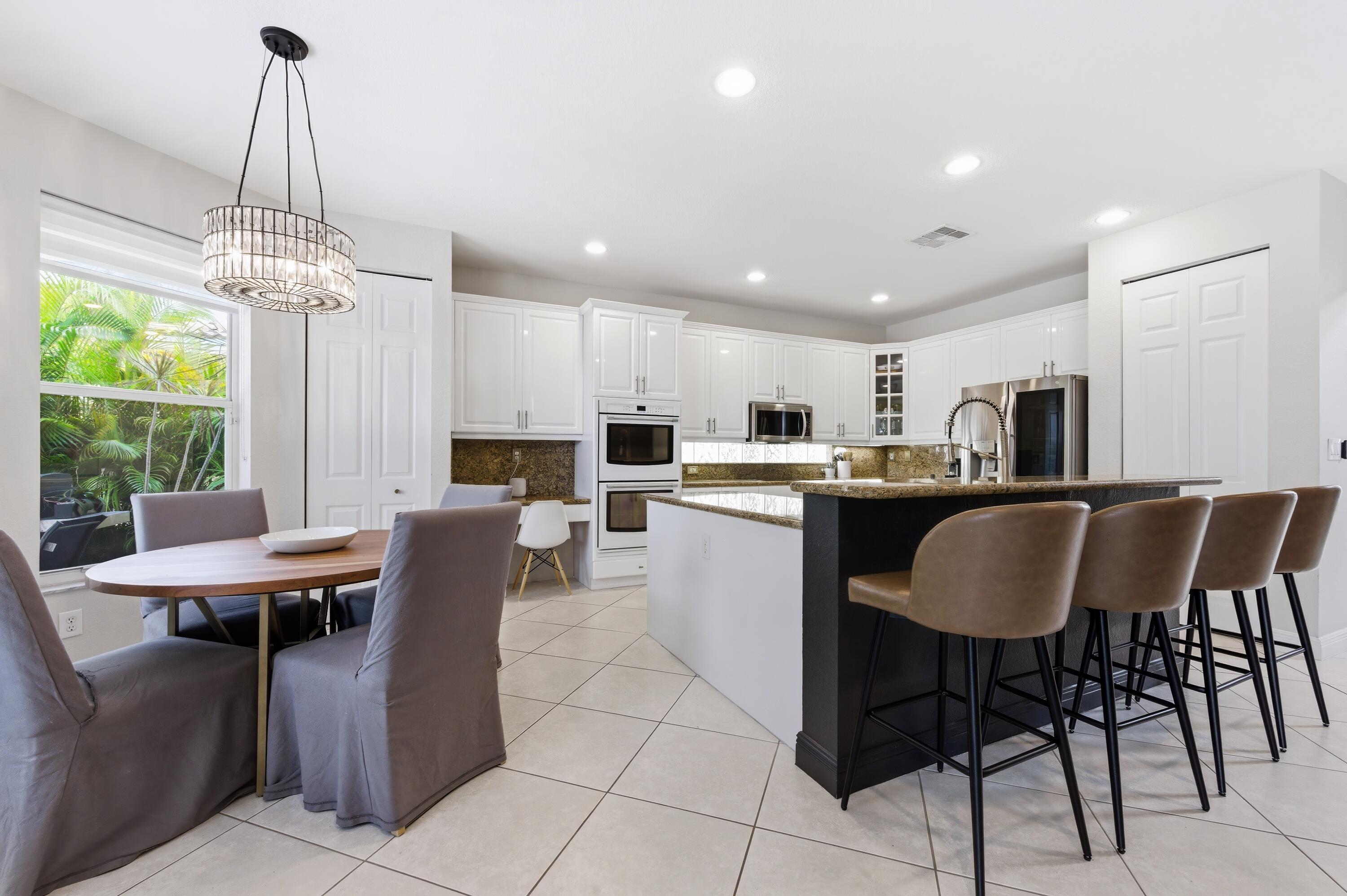 19123 Two River Lane Boca Raton, FL 33498 - Photo 12 of 47 19123_Two_River_Lane_4832_-_4924_012