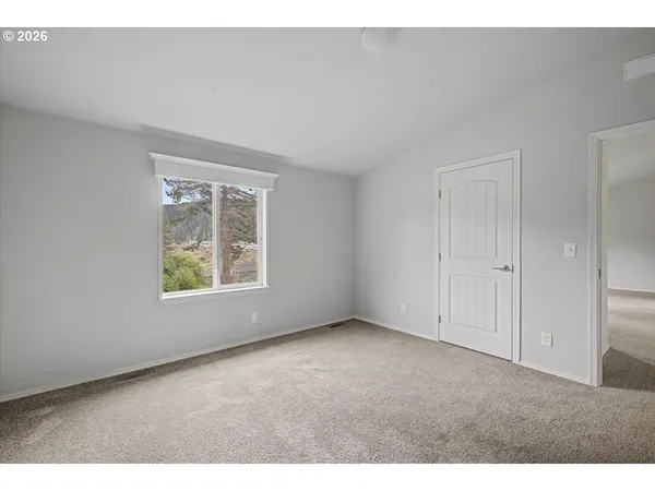 $385,000 | 15 North Hillside Drive, Otis, OR 97368