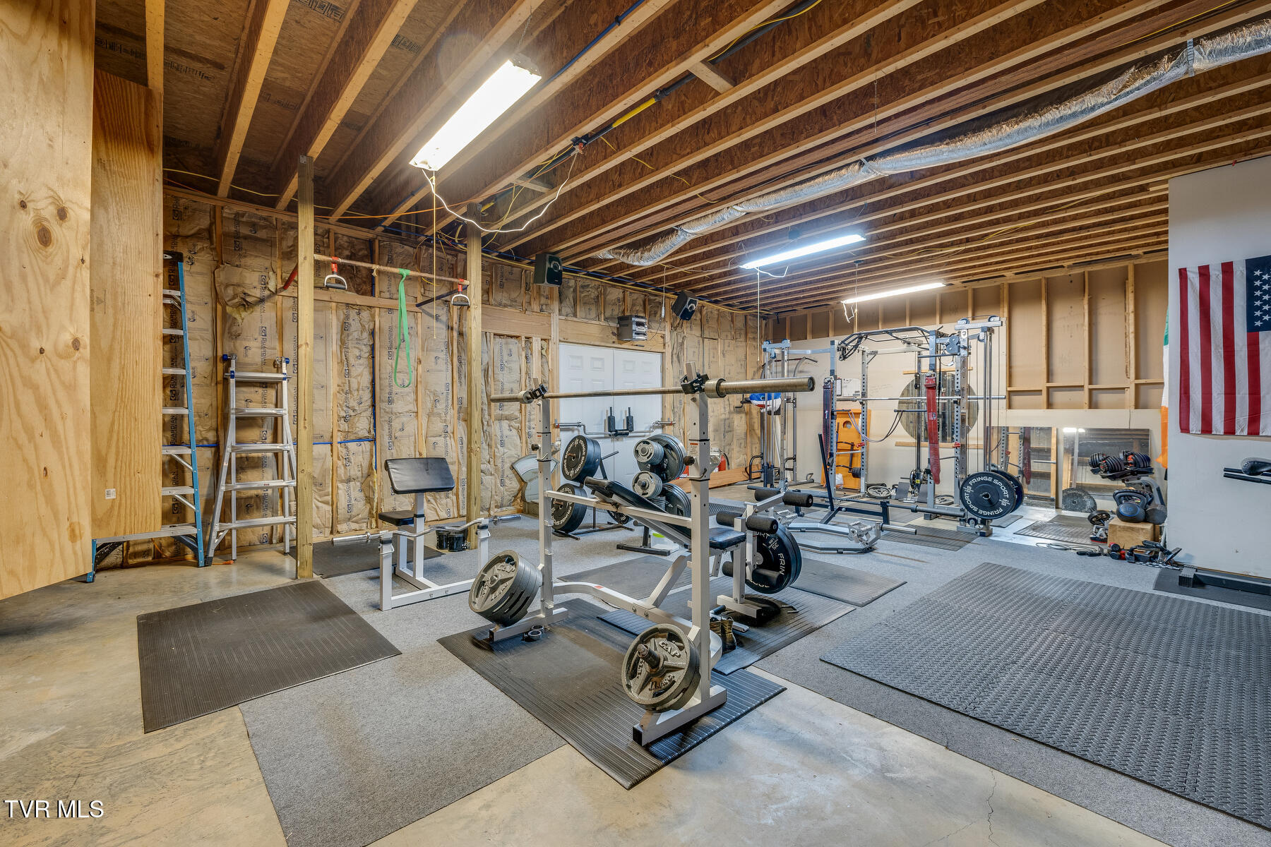 113 Ridgecrest Drive Elizabethton, TN 37643 - Photo 39 of 43 048