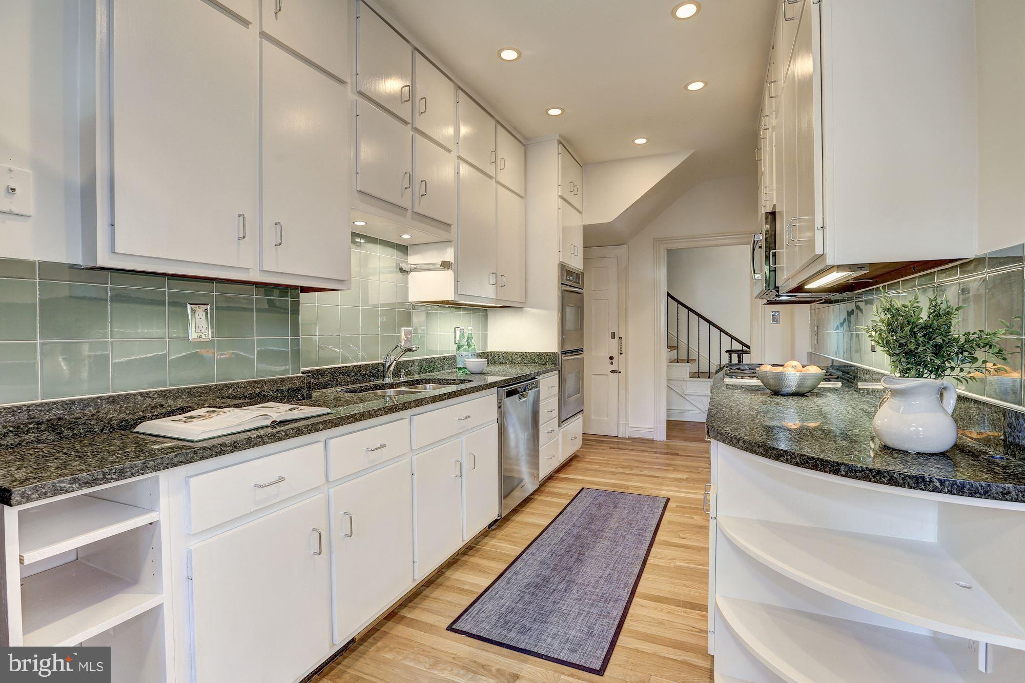 3233 Klingle Road Northwest Washington, DC 20008 - Photo 7 of 29