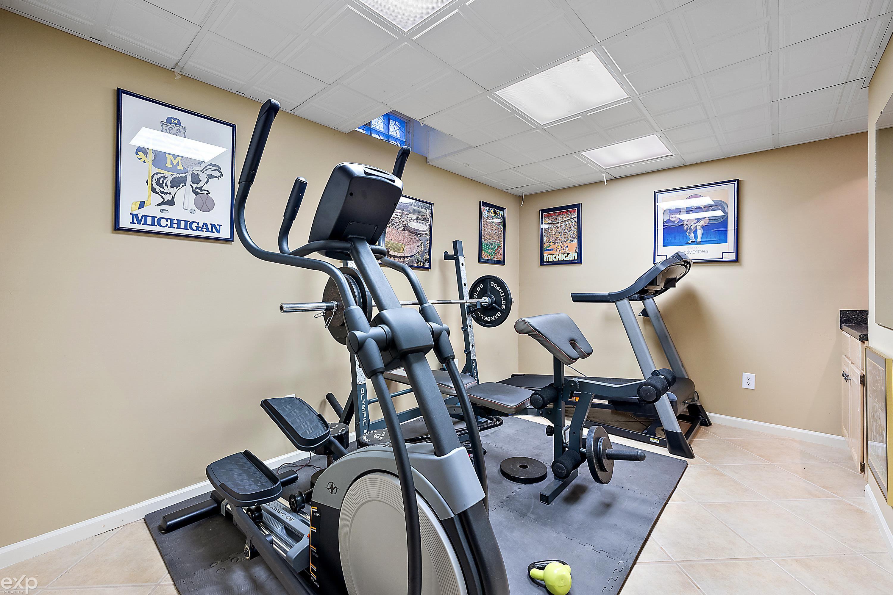 647 Telya Ridge Milford, MI 48381 - Photo 54 of 56 50126626-53.JPG