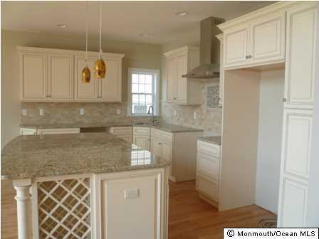 19 Ralph Lane Manahawkin, NJ 08050 - Photo 4 of 25 Additional Photo