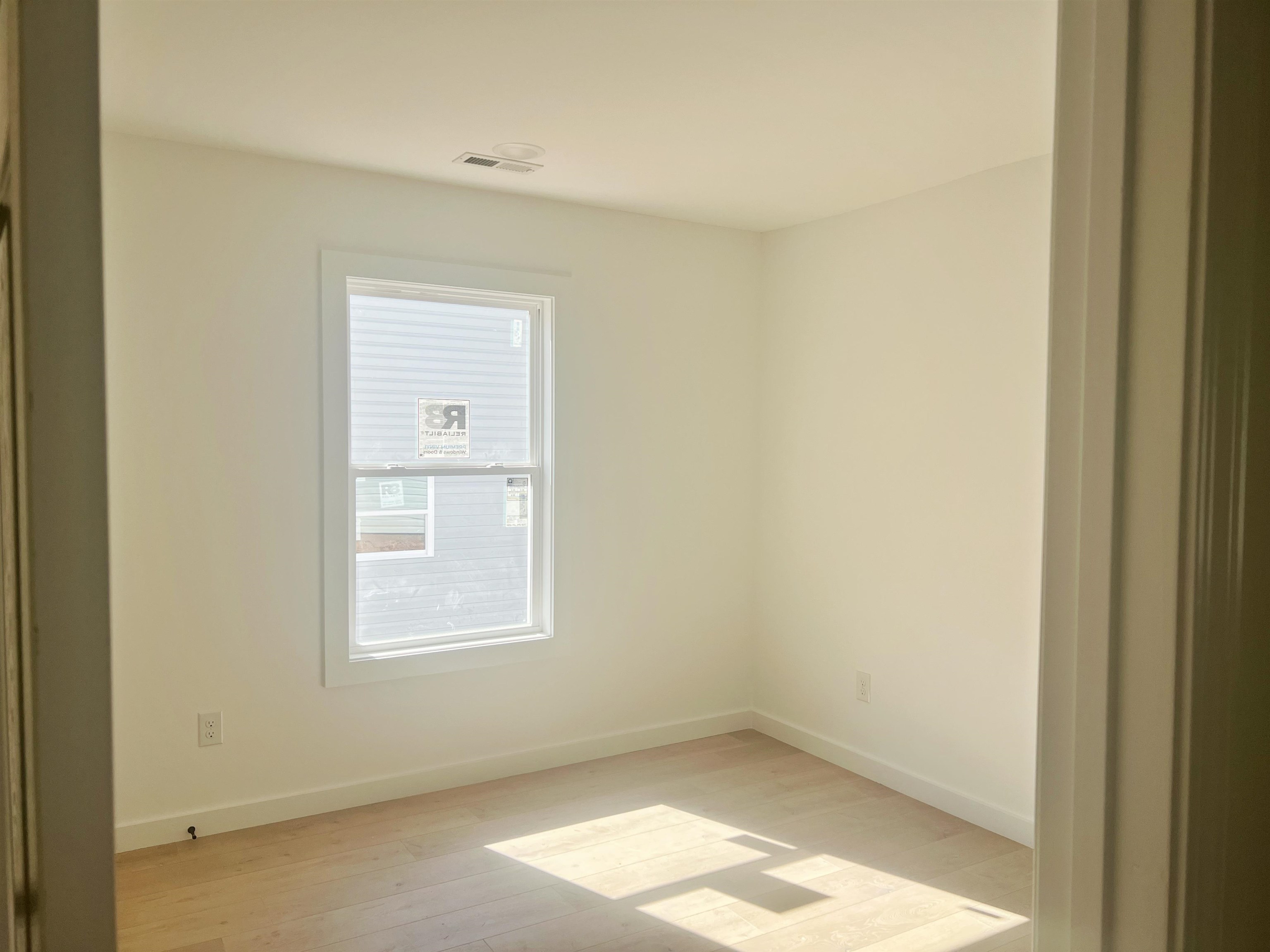 20 Poplar Street Woodruff, SC 29388 - Photo 5 of 22