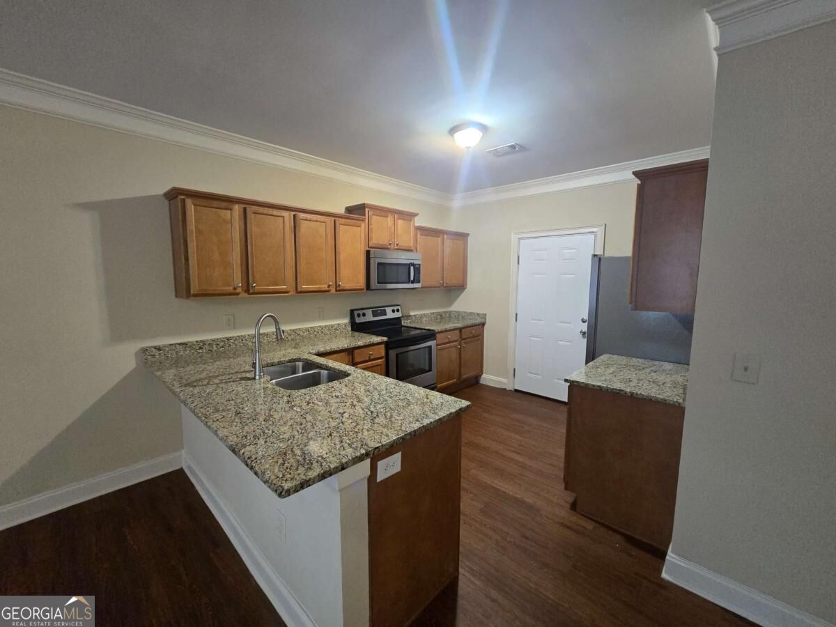 239 Ruth Street, Unit 1 Athens, GA 30601 - Photo 3 of 16 Gallery Image 3