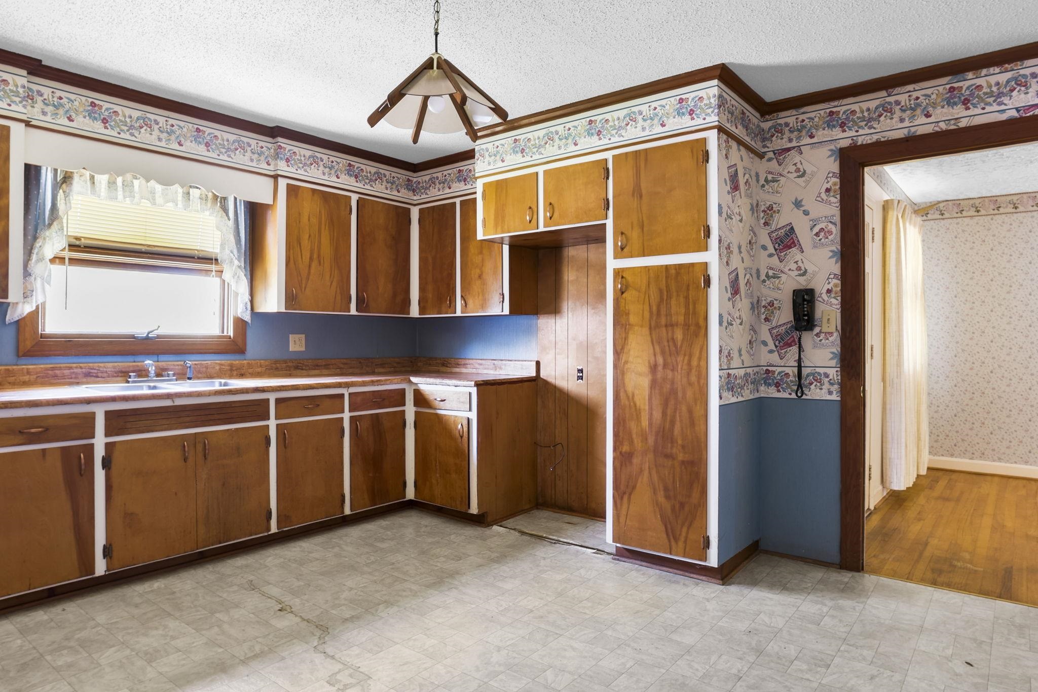 2184 John Dodd Road Wellford, SC 29385 - Photo 19 of 37