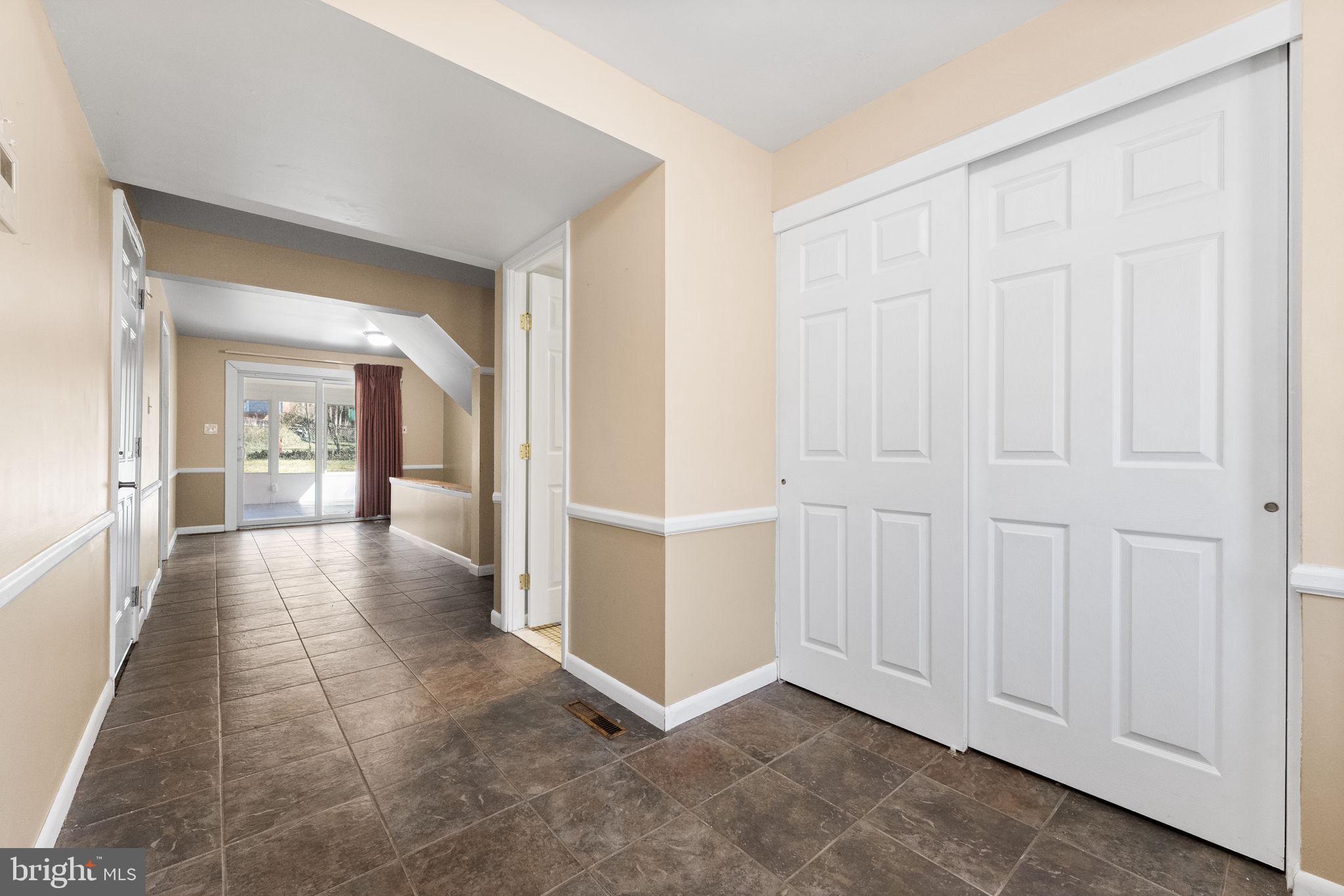 1211 Grinnell Road Wilmington, DE 19803 - Photo 5 of 49