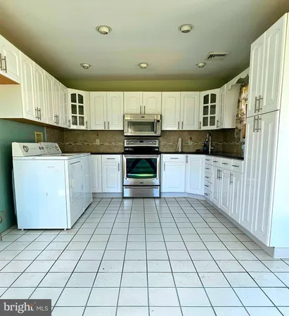$345,000 | 451 Madison Avenue, Langhorne, PA 19047