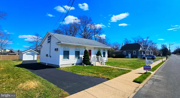 $345,000 | 451 Madison Avenue, Langhorne, PA 19047