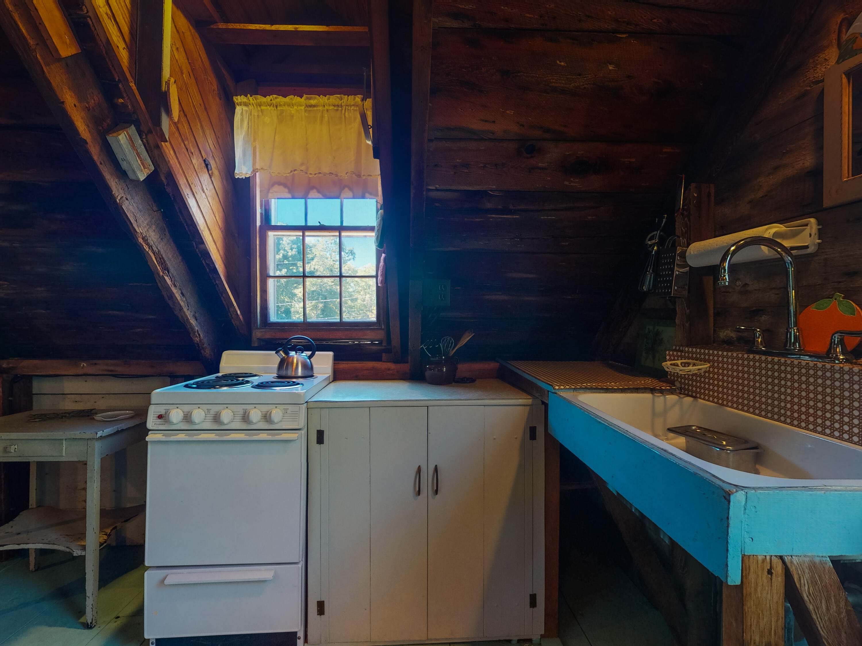 115 Cove Road Wellfleet, MA 02667 - Photo 23 of 49 a utility room with dryer and washer