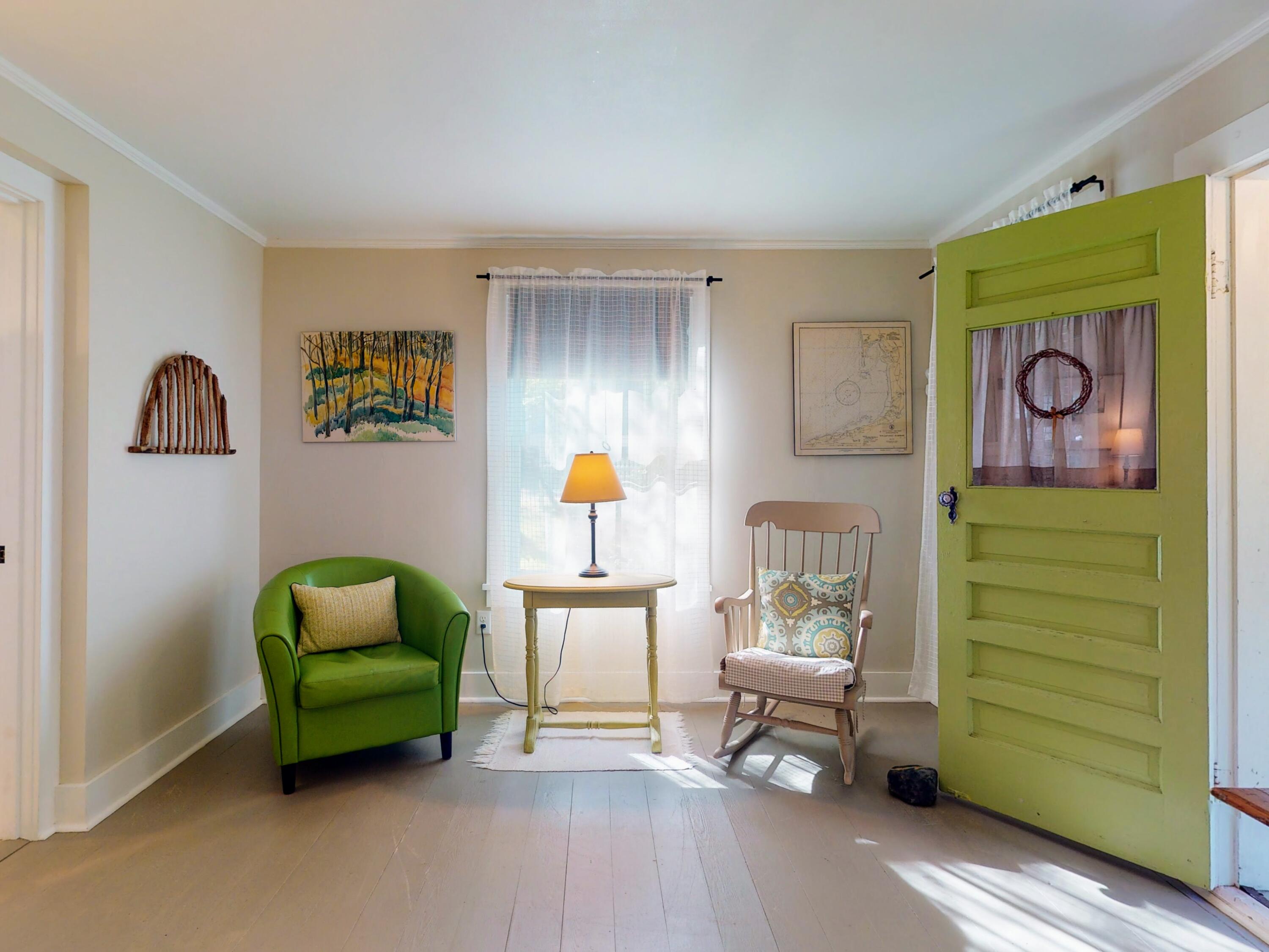 115 Cove Road Wellfleet, MA 02667 - Photo 37 of 49 a living room with furniture