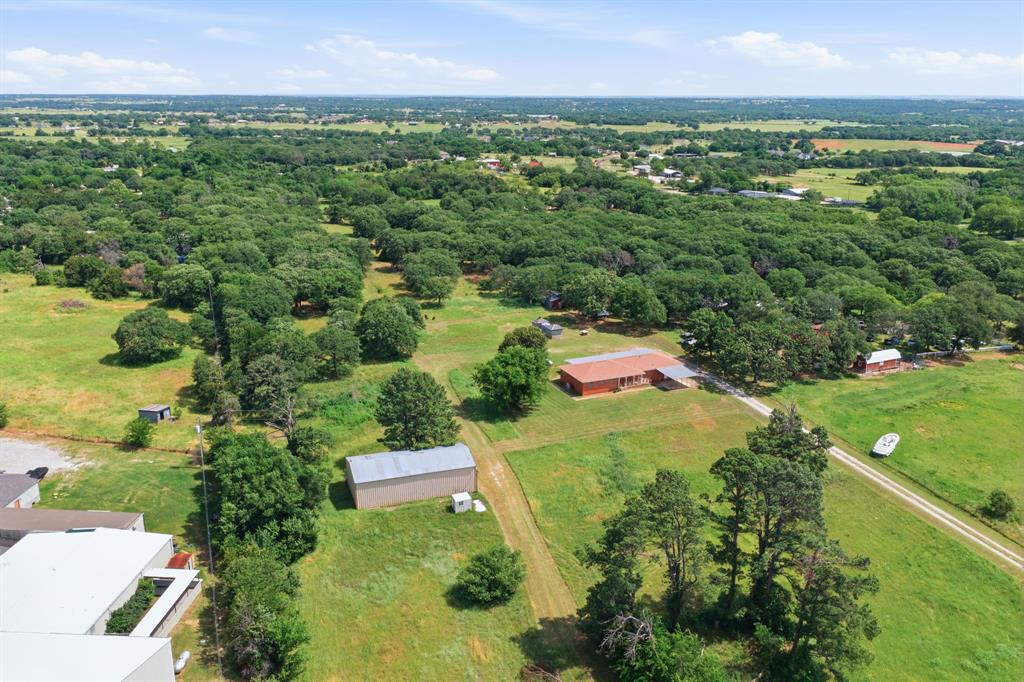 3523 East Highway 199 Springtown, TX 76082 - Photo 35 of 40