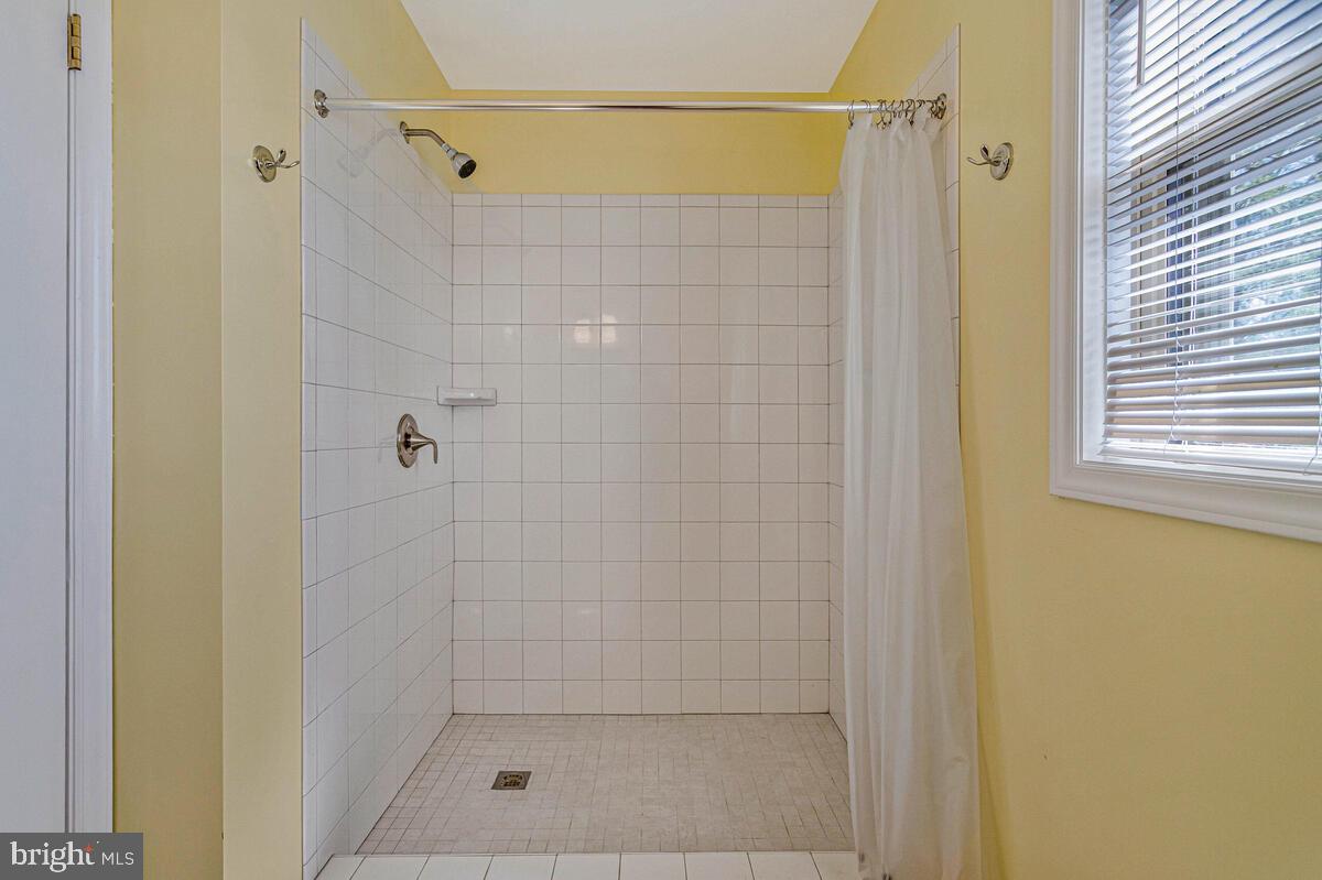 1050 Planters Wharf Road Lusby, MD 20657 - Photo 36 of 100