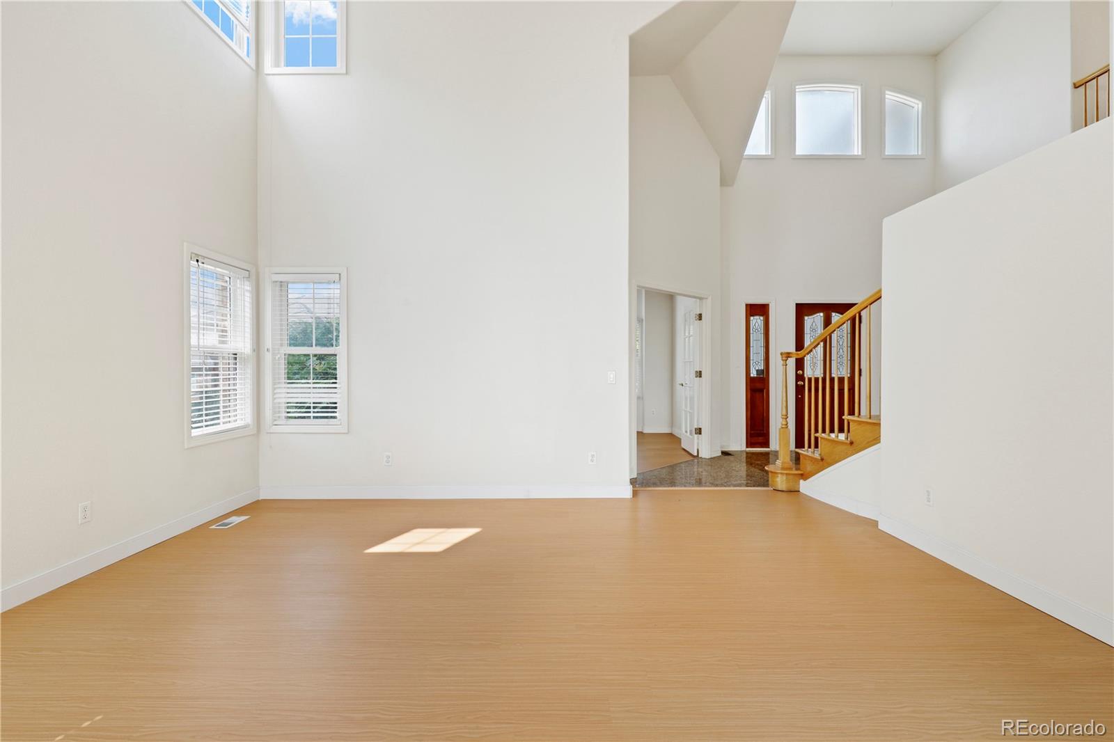 5662 South Nome Street Englewood, CO 80111 - Photo 13 of 47 an empty room with windows