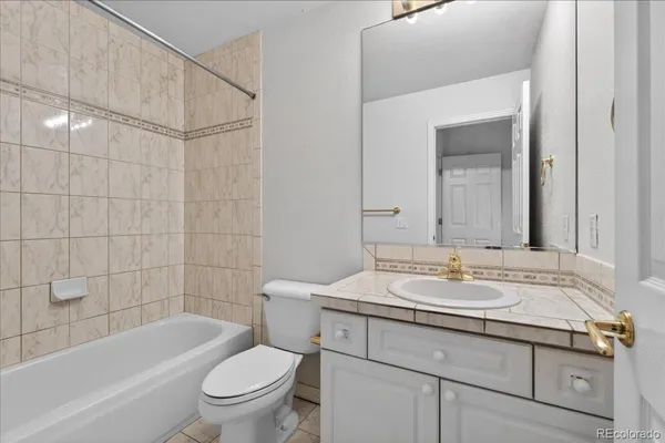 $5,000 | 5662 South Nome Street, Englewood, CO 80111