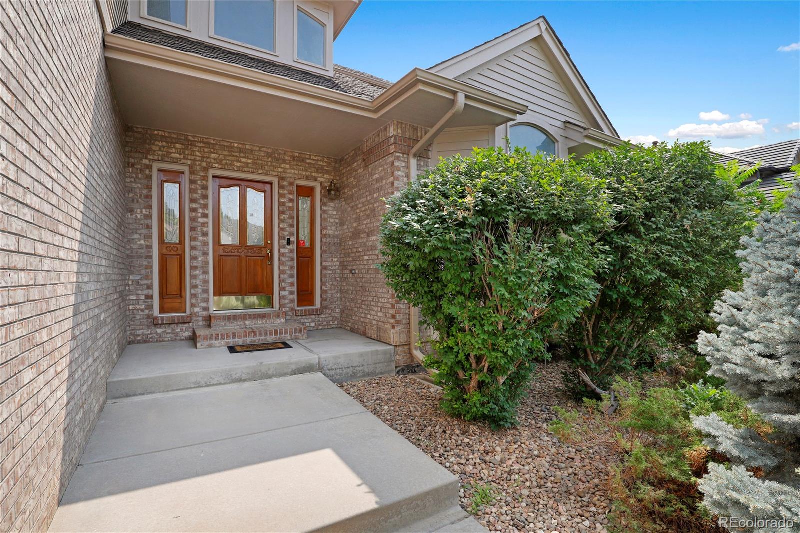 5662 South Nome Street Englewood, CO 80111 - Photo 3 of 47