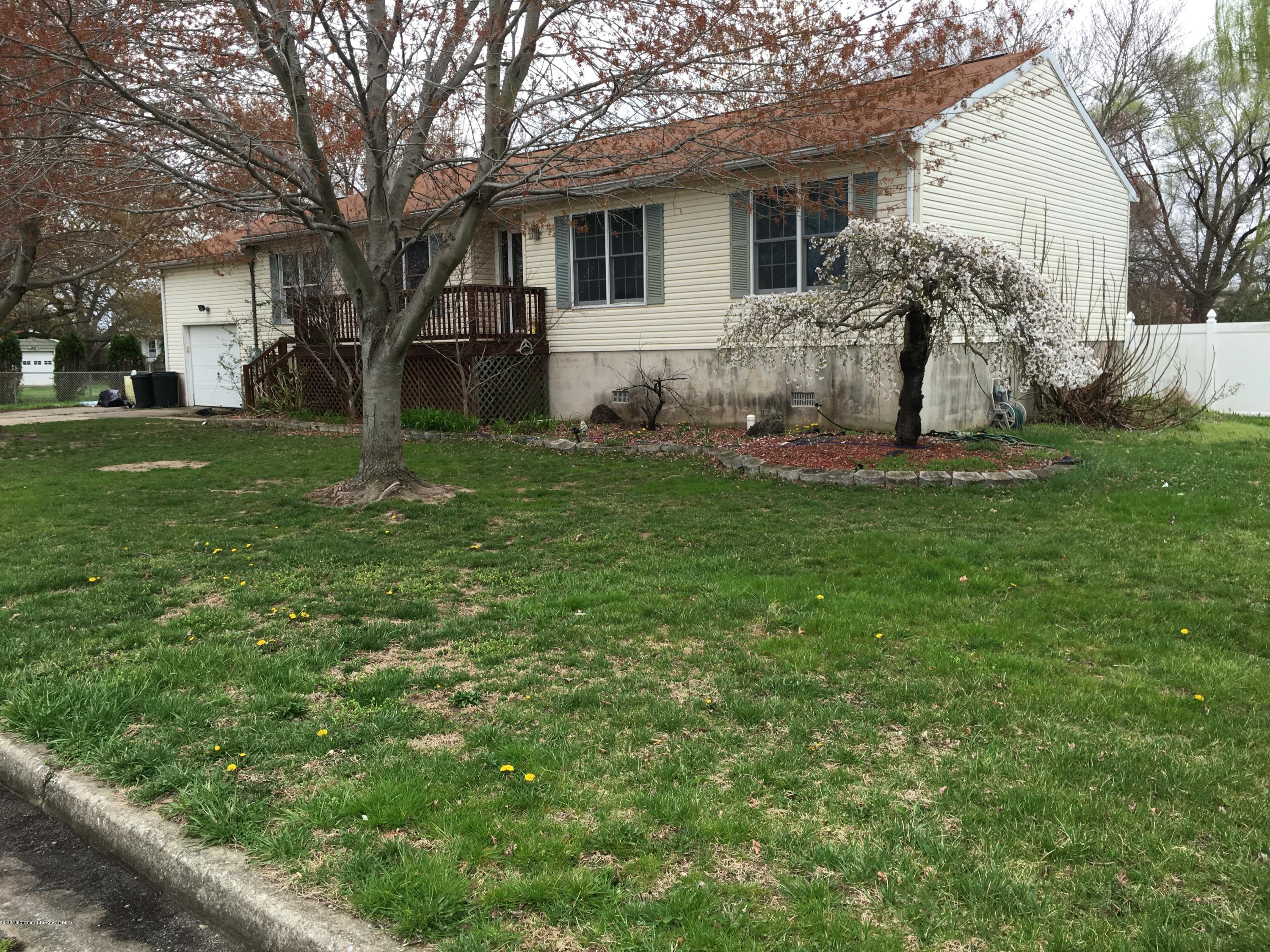 166 Jefferson Road Pennsville, NJ 08070 - Photo 1 of 21 2016-04-01 09.57.28