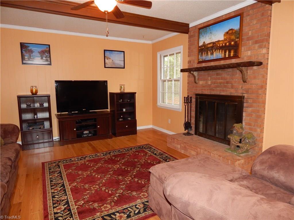 2123 Three Meadows Road Greensboro, NC 27455 - Photo 14 of 28 Gallery Image 14