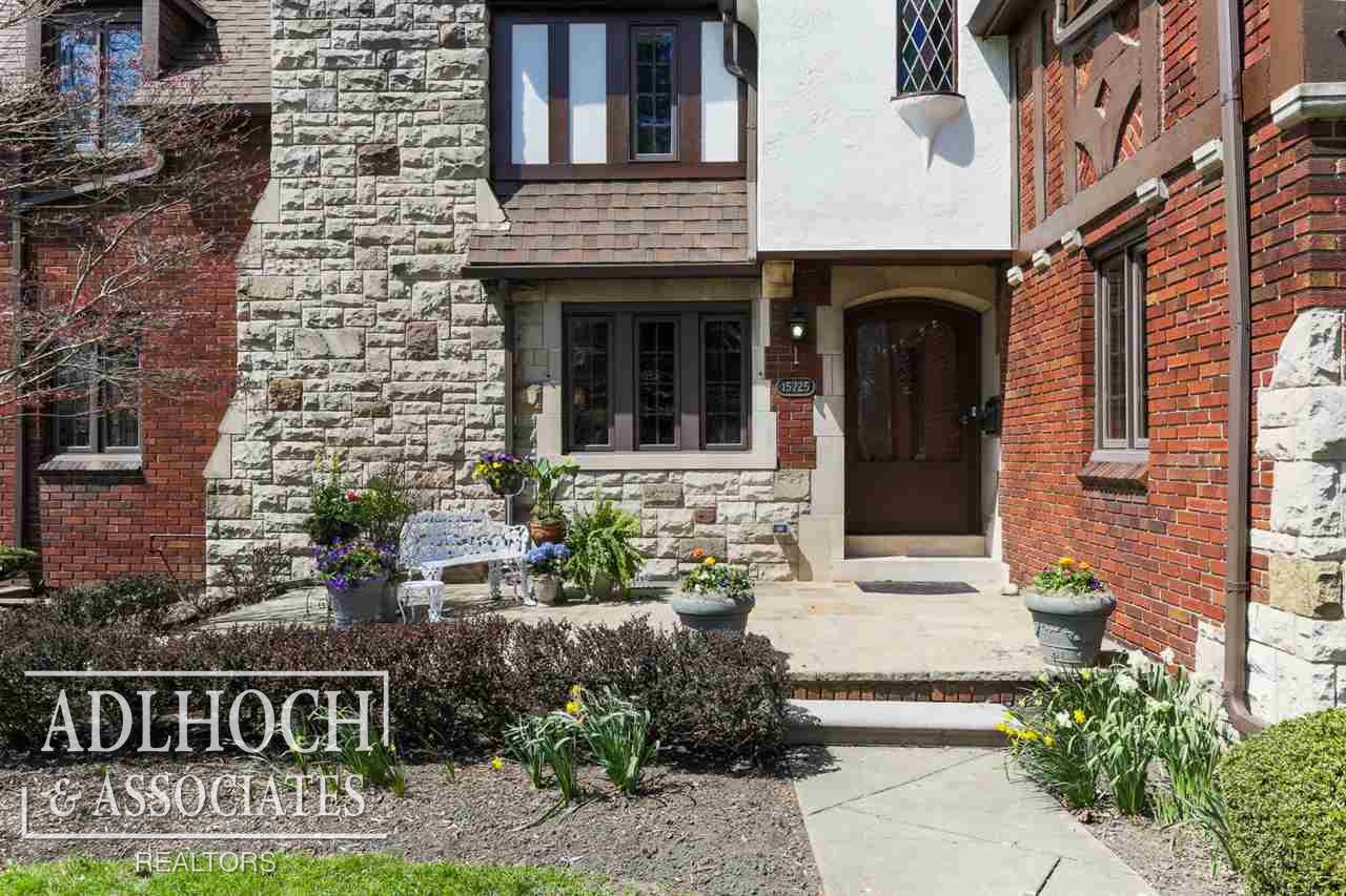 15725 Windmill Point Grosse Pointe, MI 48230 - Photo 3 of 58