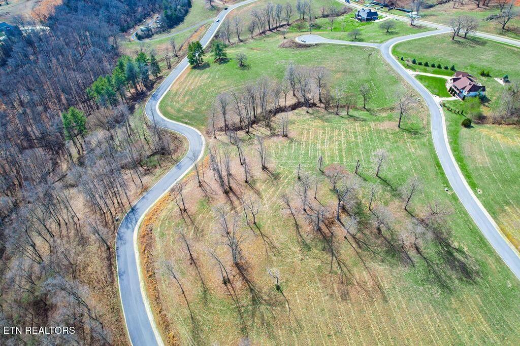 2414 Starboard Crest Road Morristown, TN 37814 - Photo 18 of 43 21