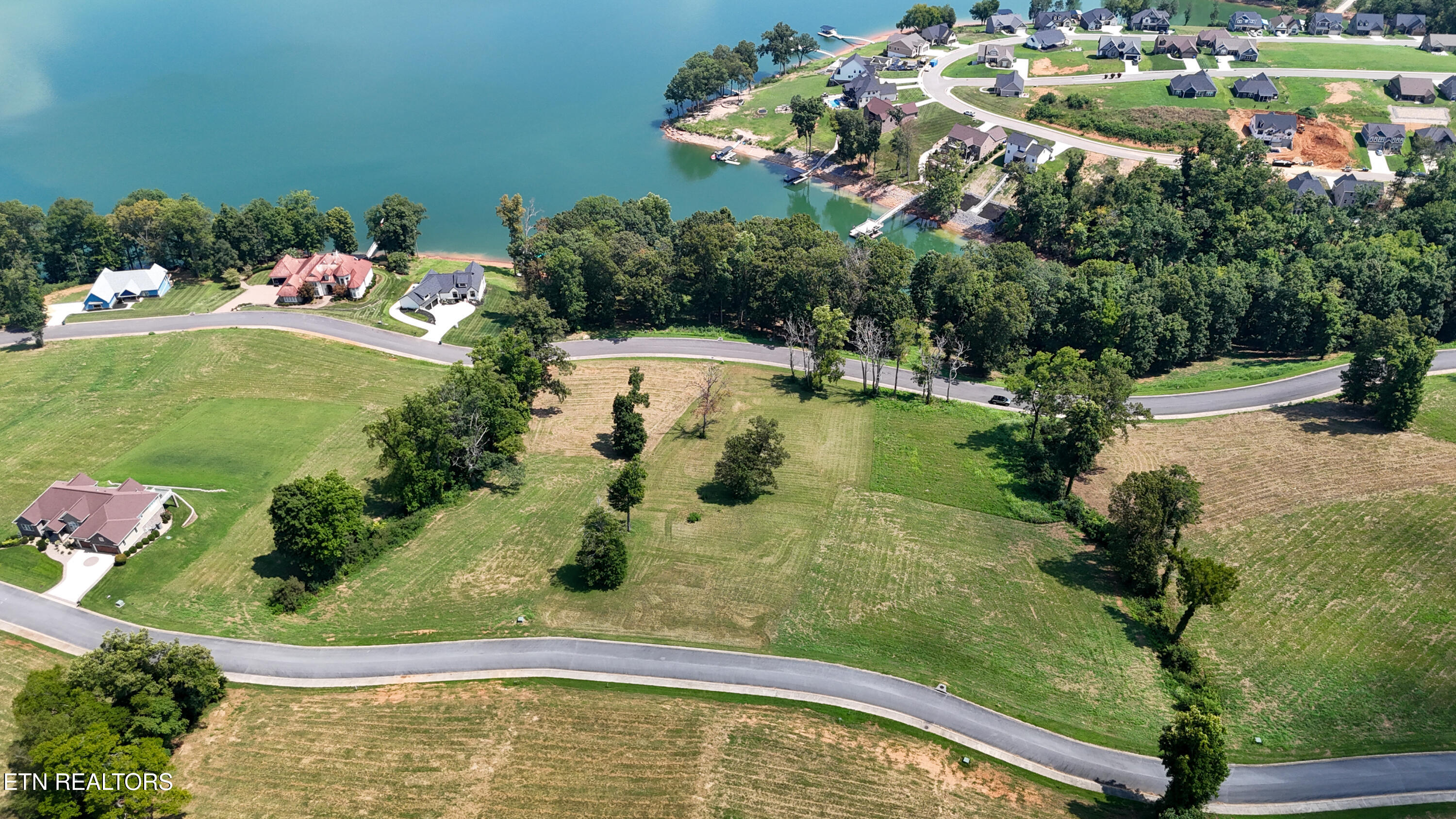 2414 Starboard Crest Road Morristown, TN 37814 - Photo 32 of 43 dji_fly_20250820_141750_0069_17557222915