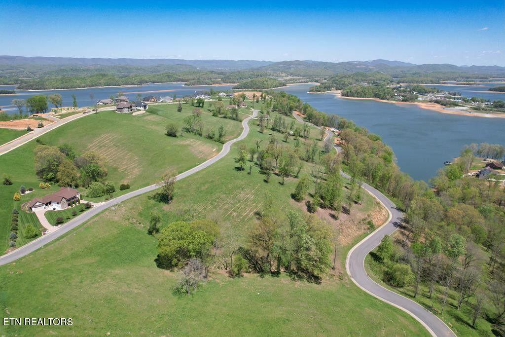 2414 Starboard Crest Road Morristown, TN 37814 - Photo 4 of 43 7