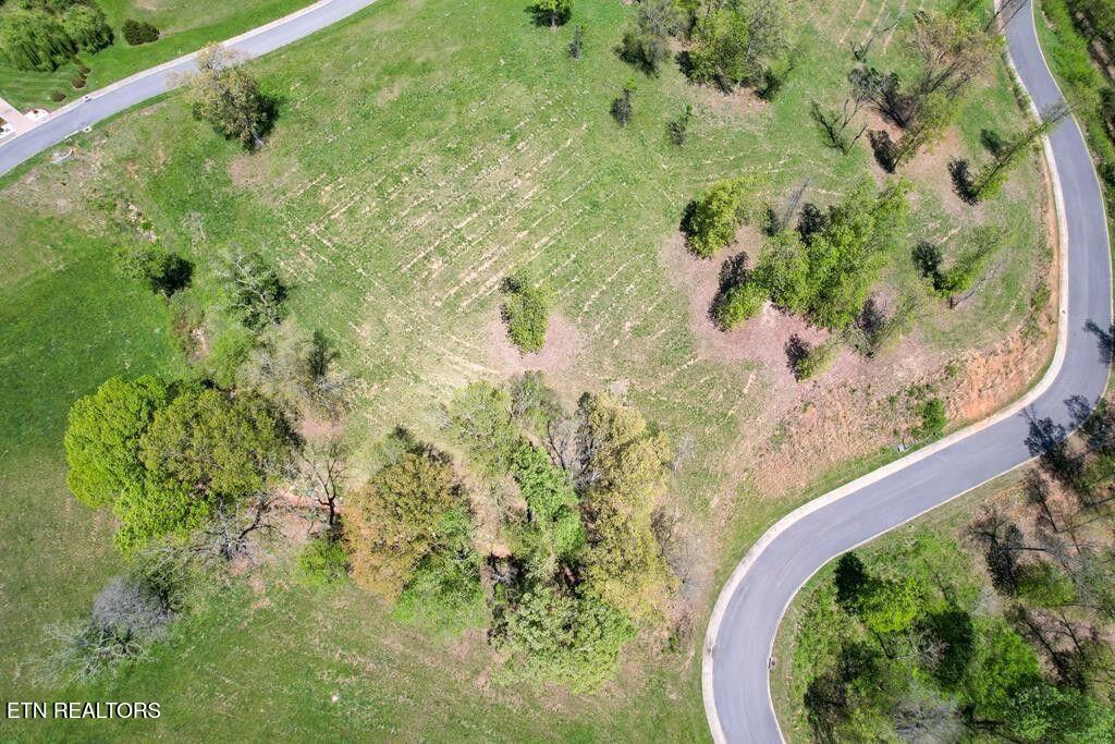 2414 Starboard Crest Road Morristown, TN 37814 - Photo 10 of 43 4