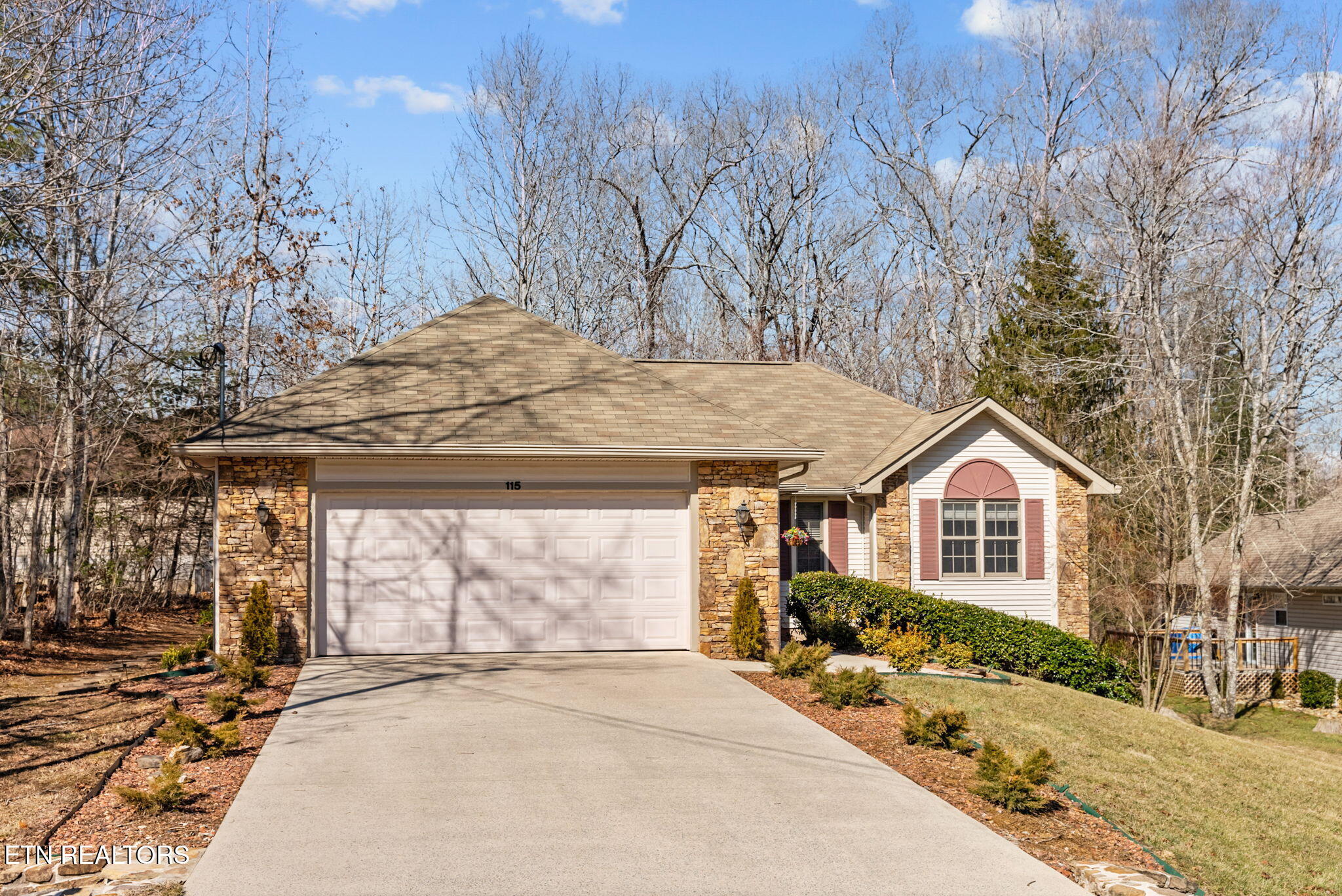 115 Lafayette Point Crossville, TN 38558 - Photo 38 of 44 3-web-or-mls-DSC03372