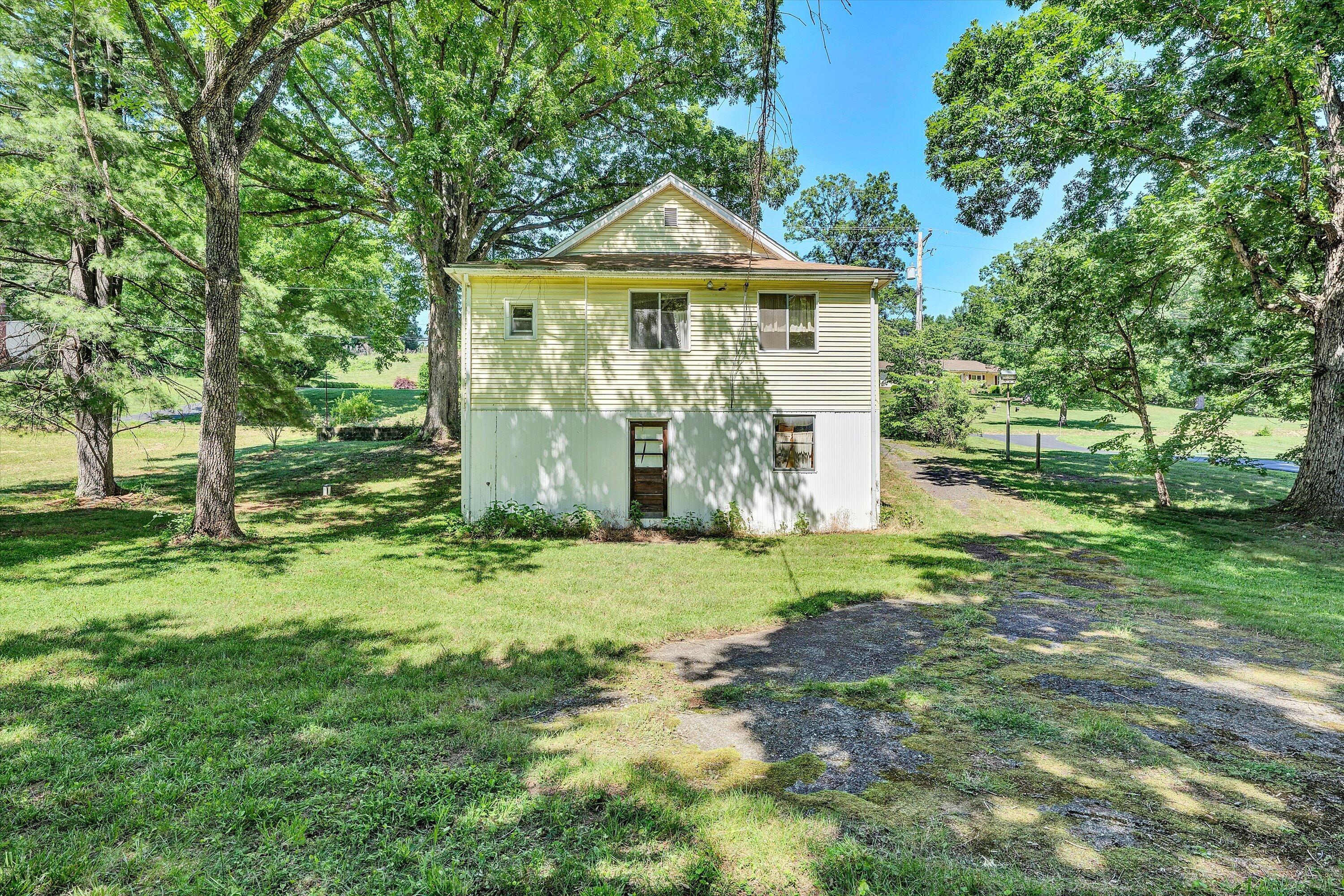 2241 Blue Ridge Springs Road Blue Ridge, VA 24064 - Photo 17 of 28 Rear home view