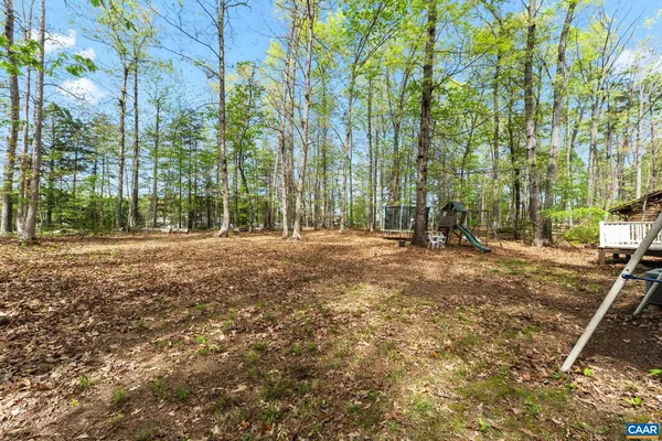 $329,000 | 831 Jefferson Drive, Palmyra, VA 22963