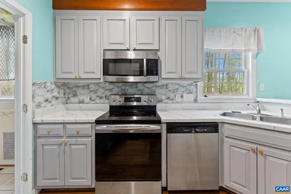 $329,000 | 831 Jefferson Drive, Palmyra, VA 22963