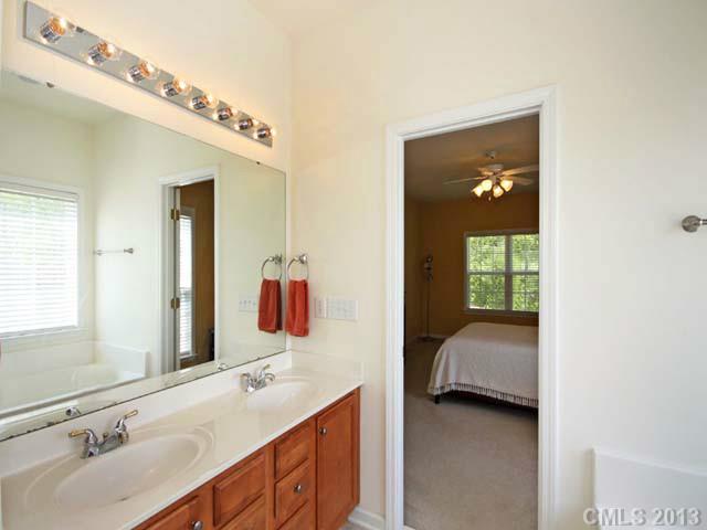 242 Mott Road Mooresville, NC 28115 - Photo 9 of 16 Gallery Image 9