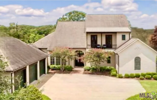 $850,000 | 2571 Carnoustie Drive, Zachary, LA 70791