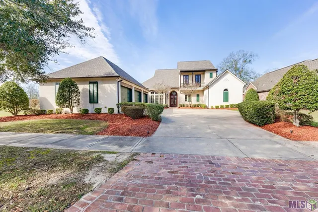 $806,000 | 2571 Carnoustie Drive, Zachary, LA 70791