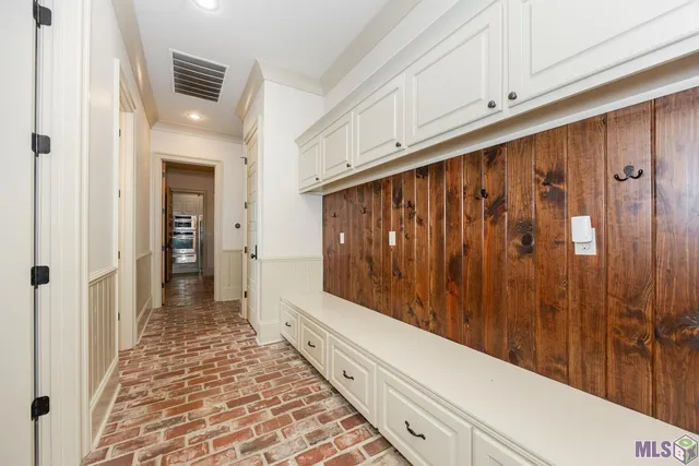 $806,000 | 2571 Carnoustie Drive, Zachary, LA 70791