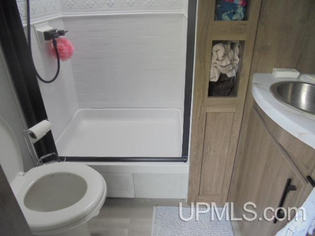 15249 East Shore Road Bergland, MI 49910 - Photo 14 of 21 Gallery Image 14