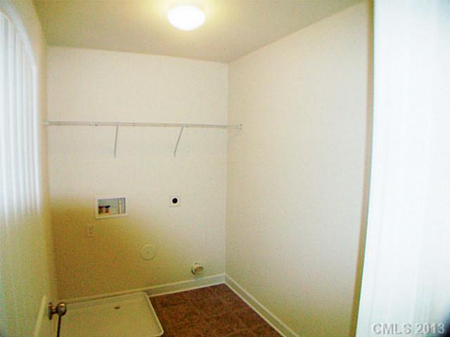 6118 Trailwater Road Charlotte, NC 28278 - Photo 11 of 16 Gallery Image 11