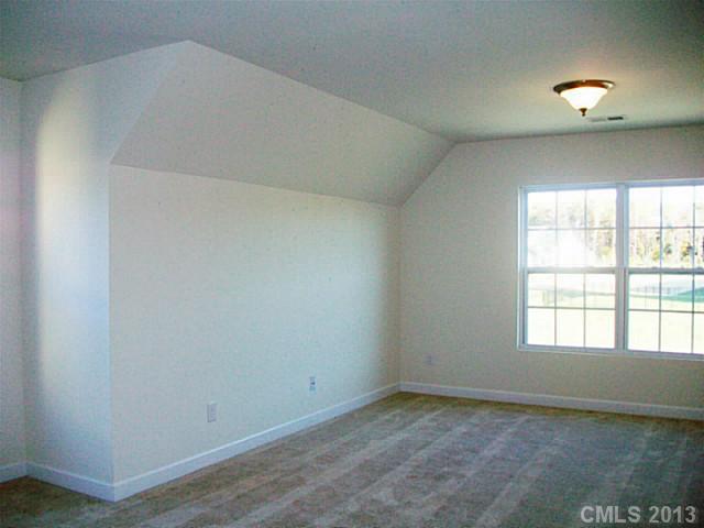 6118 Trailwater Road Charlotte, NC 28278 - Photo 15 of 16 Gallery Image 15