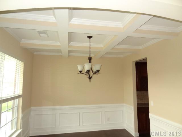 6118 Trailwater Road Charlotte, NC 28278 - Photo 5 of 16 Gallery Image 5