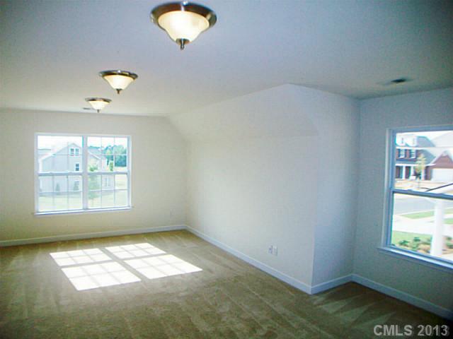 6118 Trailwater Road Charlotte, NC 28278 - Photo 10 of 16 Gallery Image 10