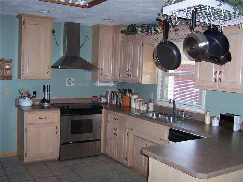 8732 Maze Road Indianapolis, IN 46259 - Photo 3 of 16 Gallery Image 3