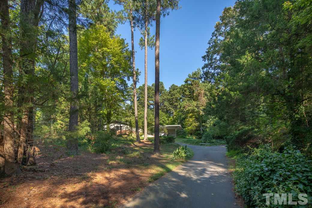 5305 Lead Mine Road Raleigh, NC 27612 - Photo 6 of 25