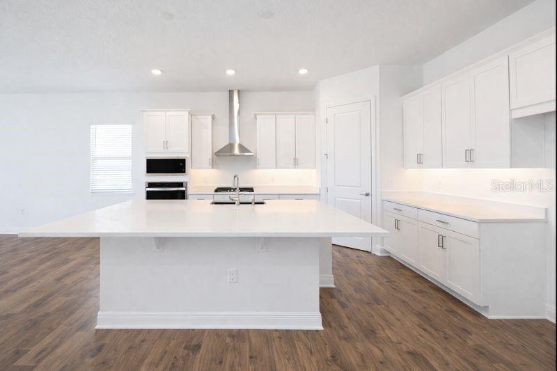 16005 Volterra Point Bella Collina, FL 34756 - Photo 9 of 40