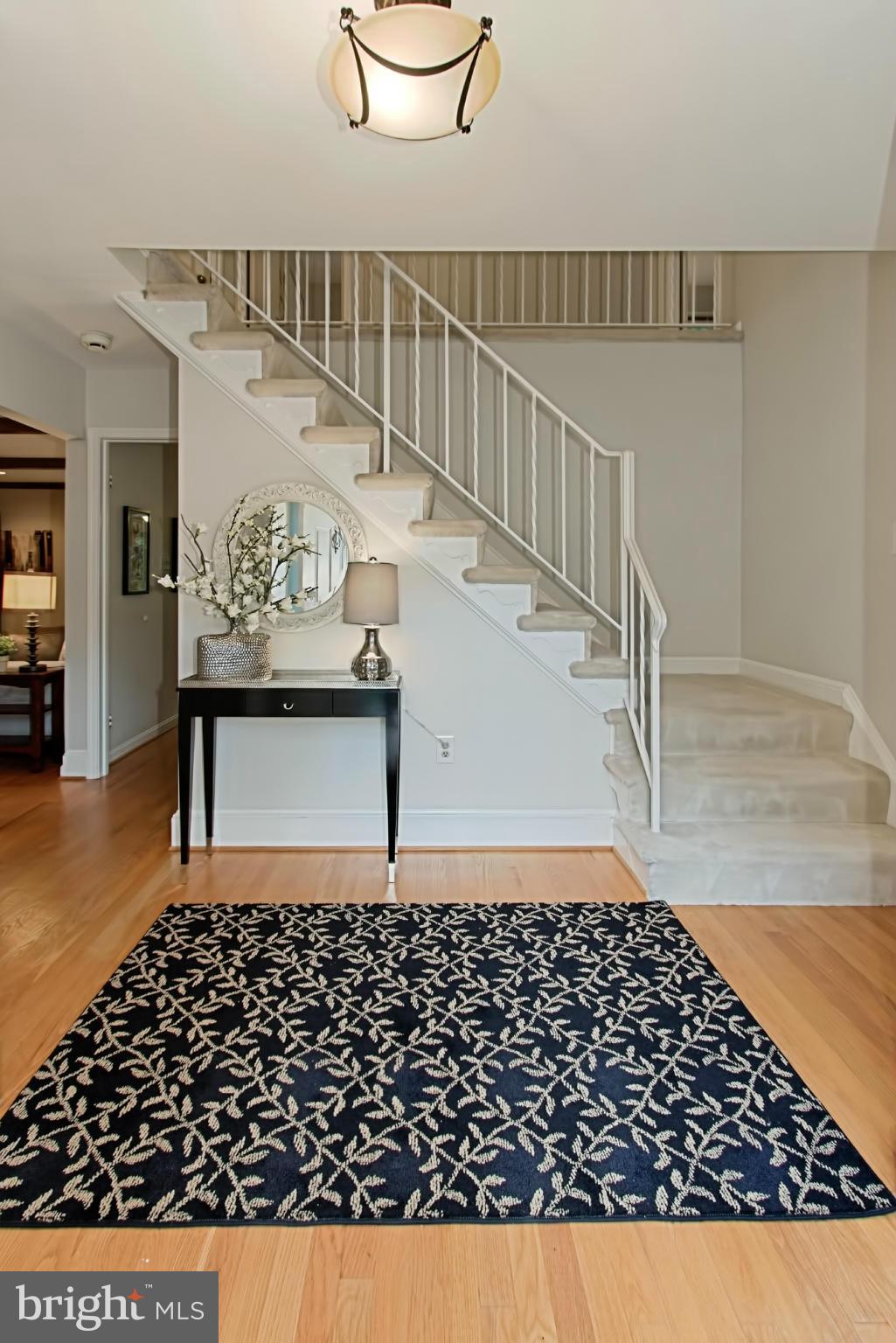 11420 Vale Road Oakton, VA 22124 - Photo 2 of 30 Foyer