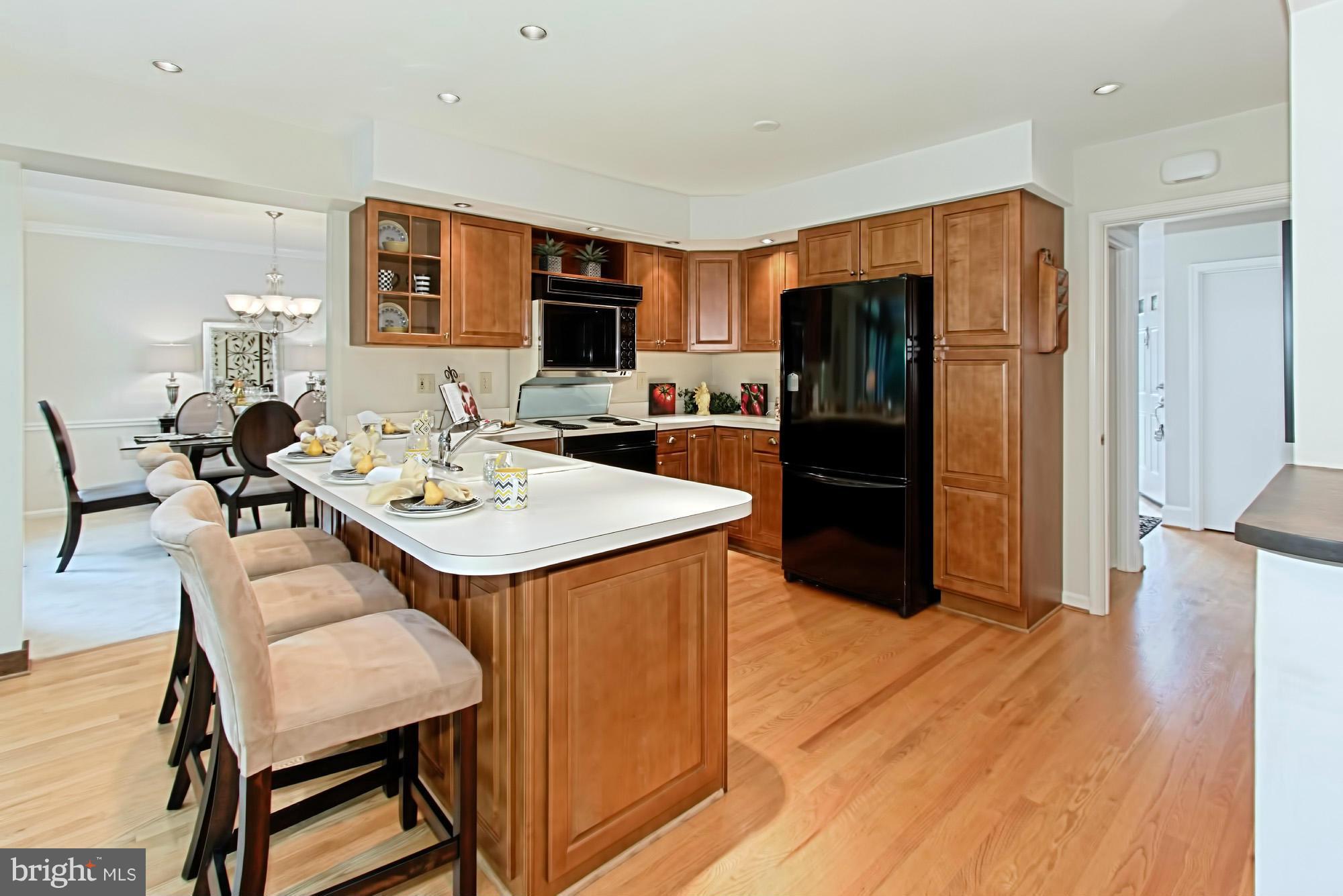 11420 Vale Road Oakton, VA 22124 - Photo 14 of 30 Kitchen