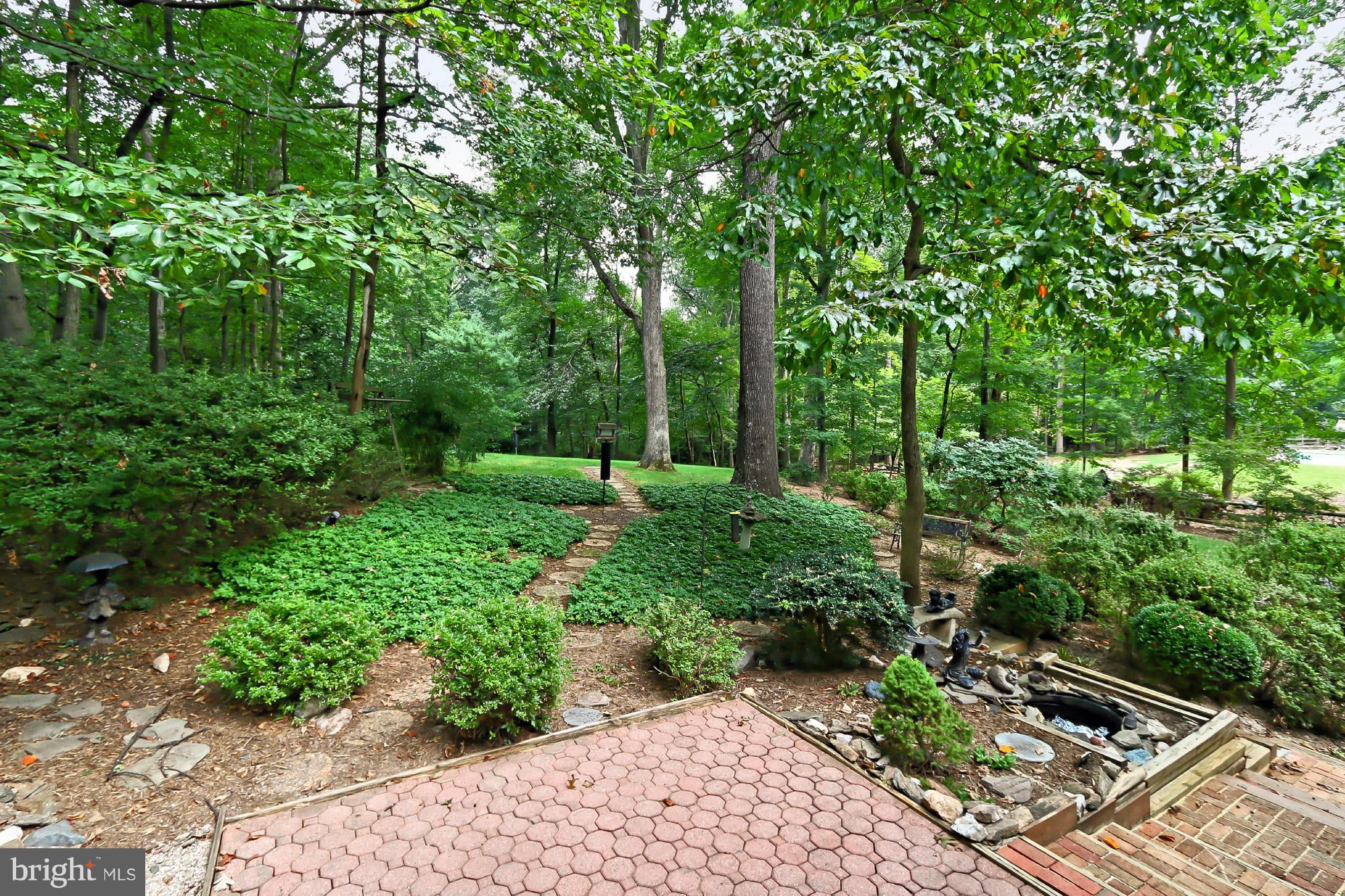 11420 Vale Road Oakton, VA 22124 - Photo 25 of 30 View